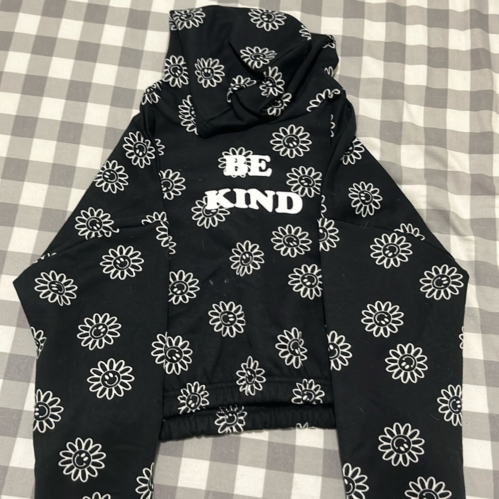 Body crop top sweater